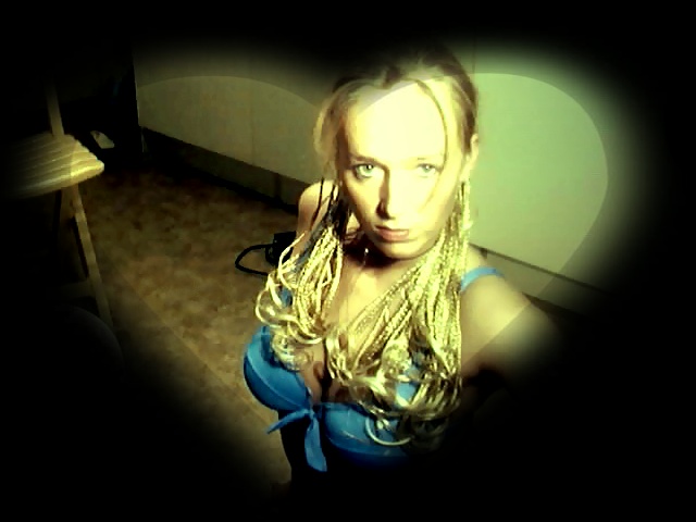 cinneke232.jpg